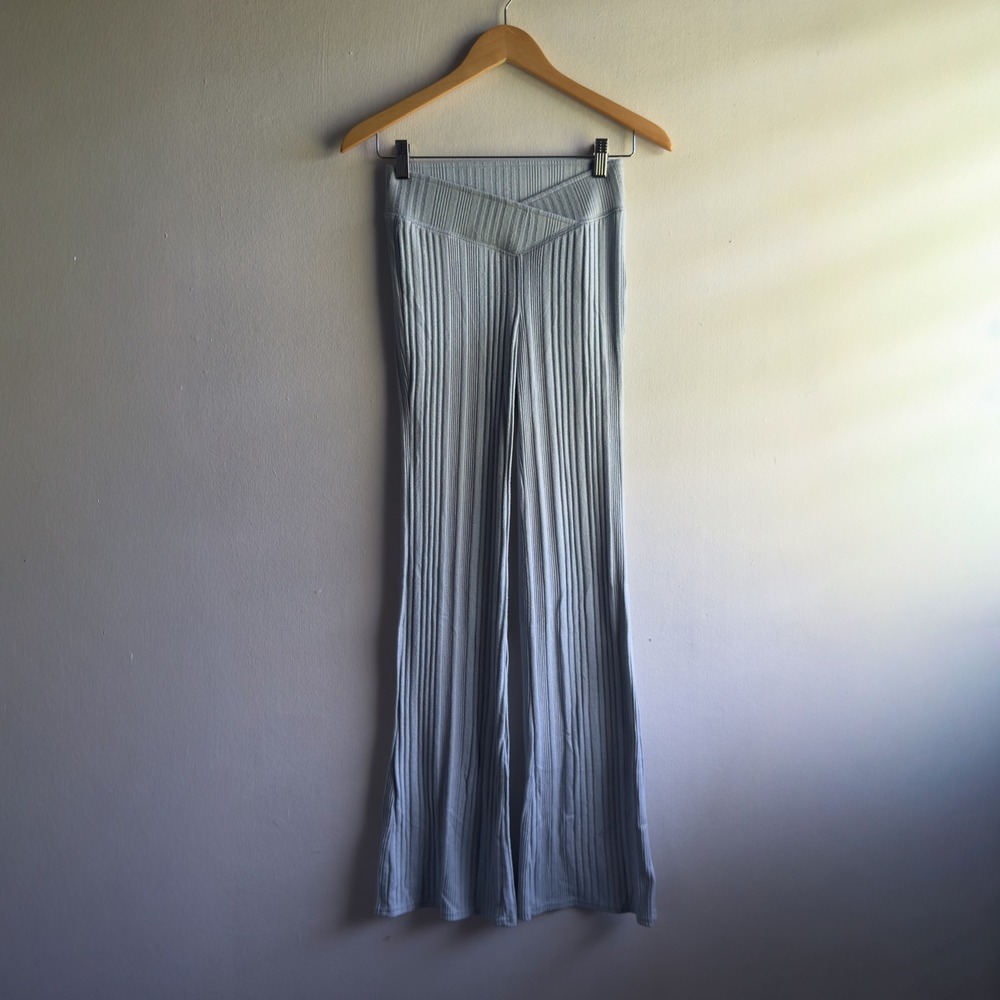 Gilly Hicks Ribbed Flare Pants Women XS Light Blue V-Waist Lounge